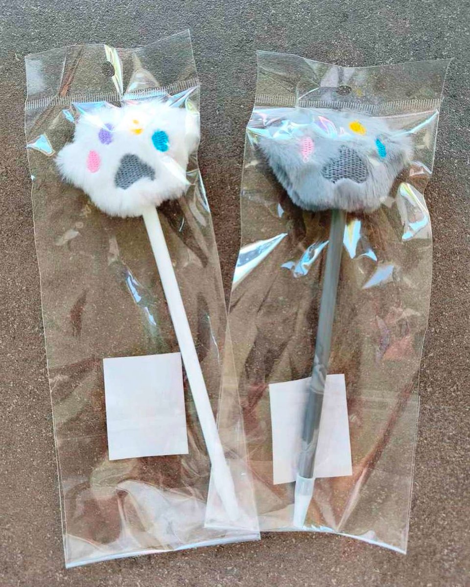 Ручка кулькова з м'якою фігуркою Котяча лапка