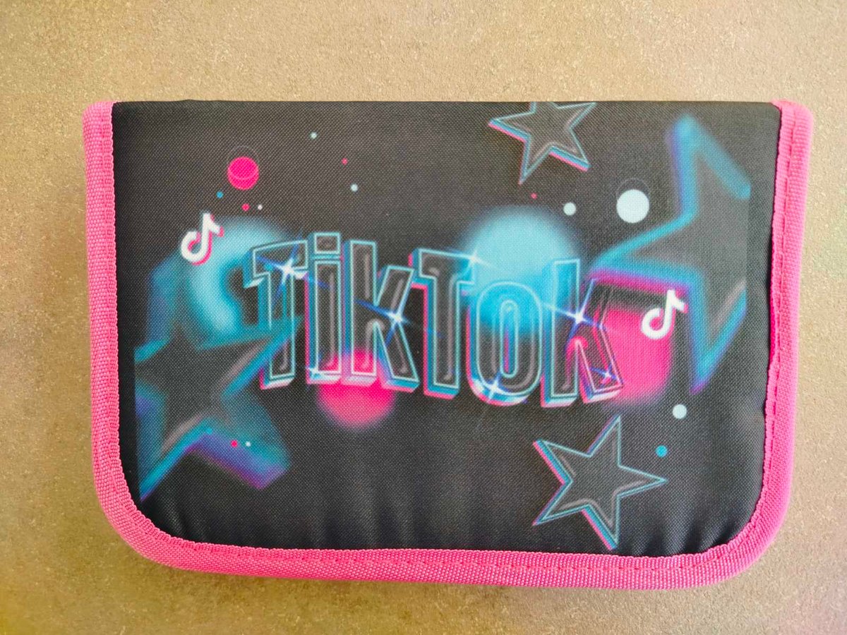 Пенал шкільний Tik-tok з двома відворотами